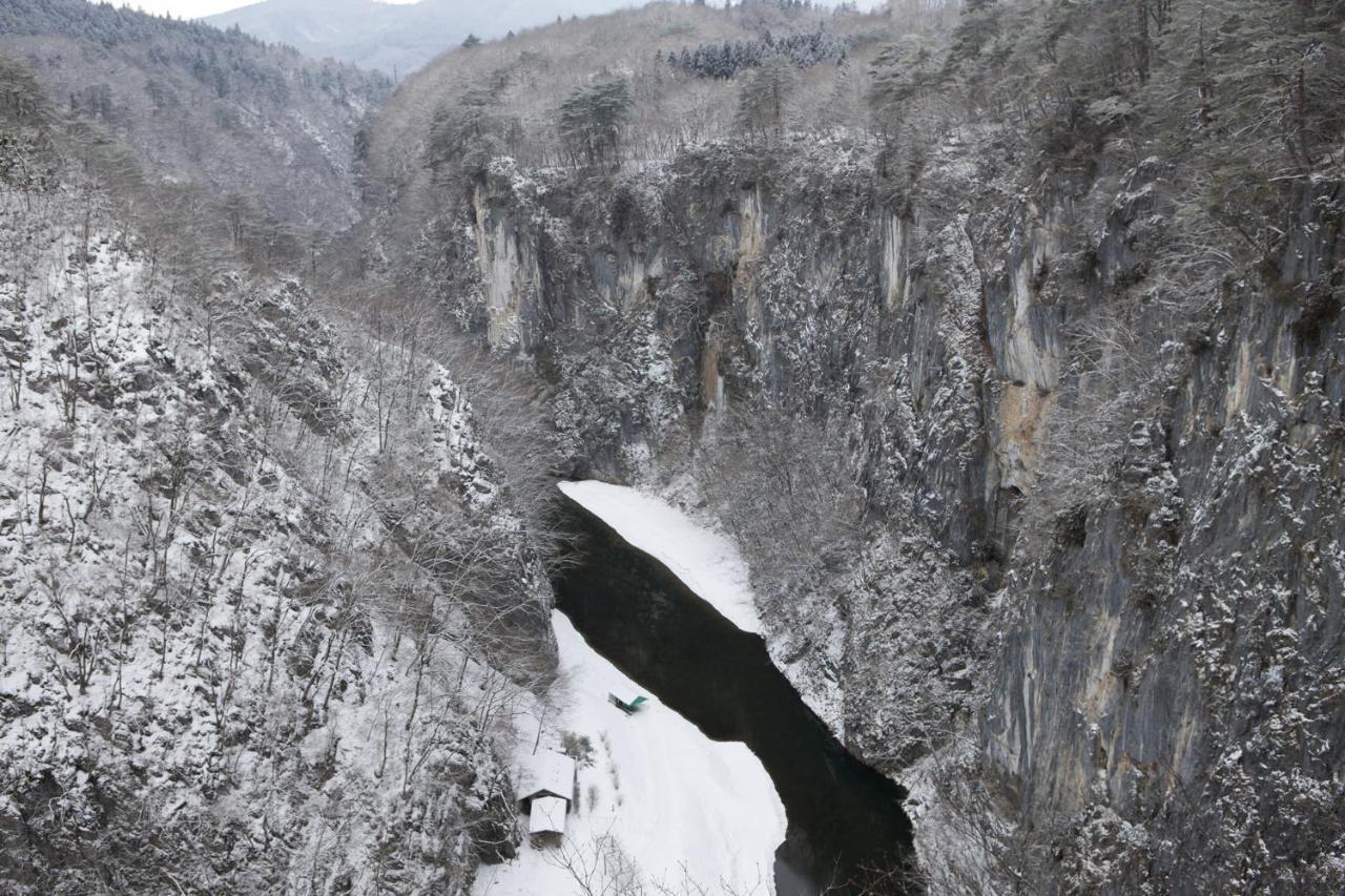 Kajiyabekkan Ramakkoro Yamaneko Yado Ichinoseki Extérieur photo